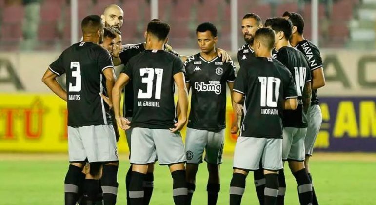 VASCO: Reapresentação no dia 3 de janeiro e a primeira partida oficial será no dia 26 de janeiro, contra o Volta Redonda, pelo Campeonato Carioca.
