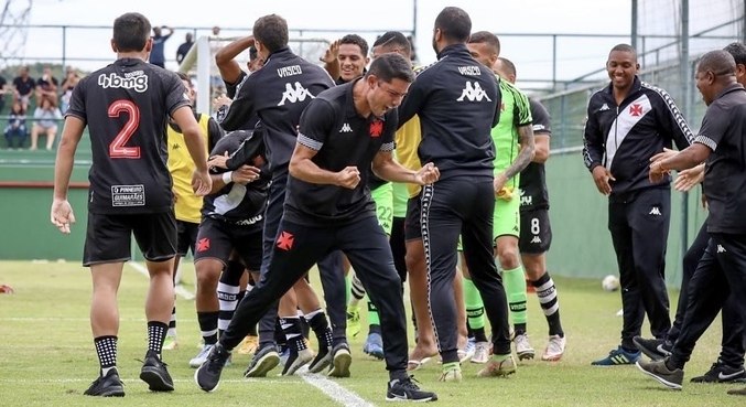 Vasco comemorou bastante a vitória sobre o Santos, neste sábado, pelo sub-20