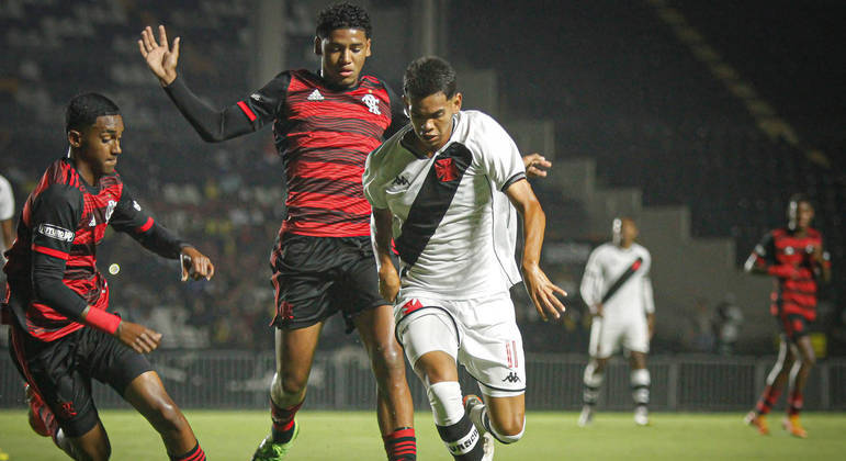 Vasco venceu o Flamengo no Sub-17