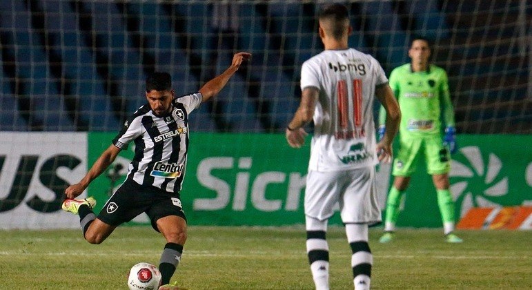 No Cariocão de 2022, o Botafogo venceu o Vasco por 1 a 0 no Castelão, em São Luís-MA 