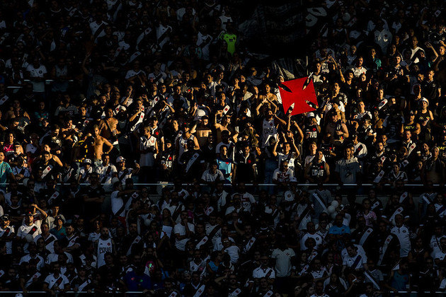 Lucro do Vasco com bilheteria corresponde a apenas 25% do total arrecadado  na Série B de 2022, vasco