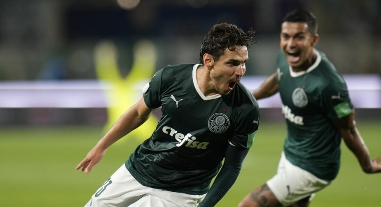 Palmeiras vence Al Ahly e vai à final do Mundial com futebol convincente