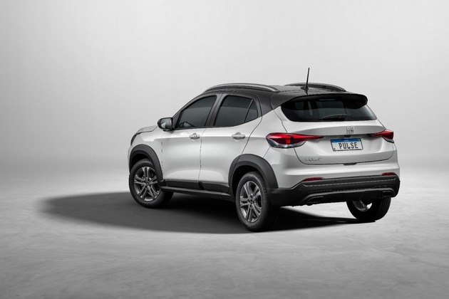 Pulse Drive 1.3 Automático conta com modo Sport com botão de acionamento no volante