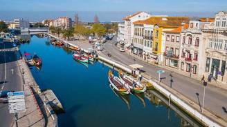 Veja o que é possível fazer em Aveiro, considerada a Veneza de Portugal (VIAGENS E CAMINHOS - 23/05/2023)