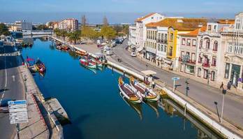 Veja o que é possível fazer em Aveiro, considerada a Veneza de Portugal (VIAGENS E CAMINHOS - 23/05/2023)