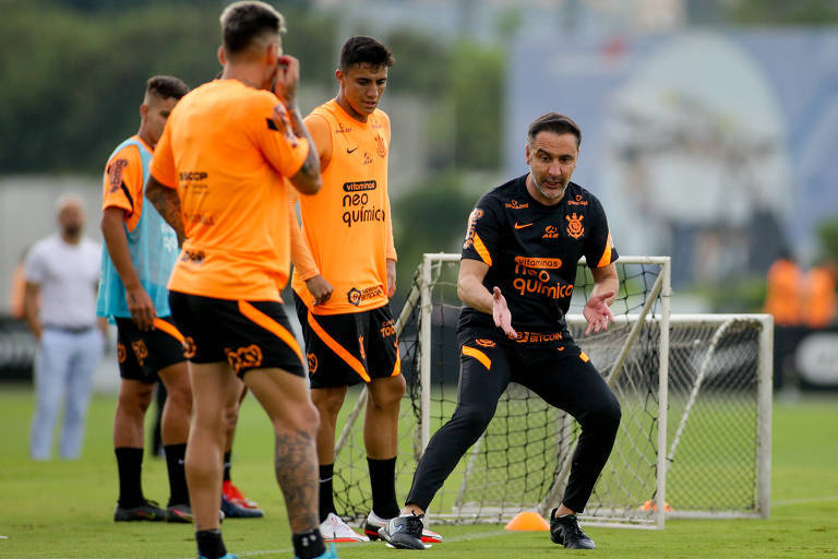 Classificados para as quartas do Paulista Sub-20, Meninos da Vila dão show  e goleiam Guarani por 7 a 2 no CT Rei Pelé - Santos Futebol Clube