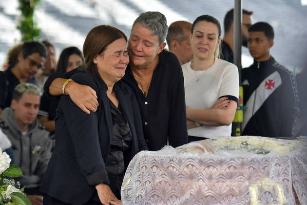 Familiares e amigos próximos são os únicos que têm acesso ao corpo