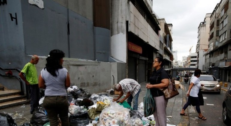 EUA anunciam 336 milhões de dólares em assistência à Venezuela