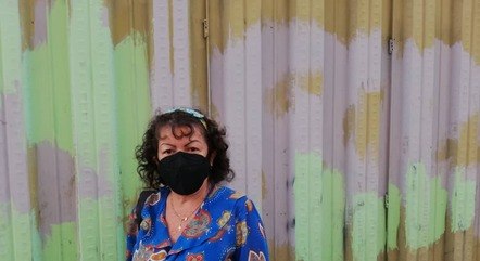 Isabel perdeu a mãe para a Covid-19
