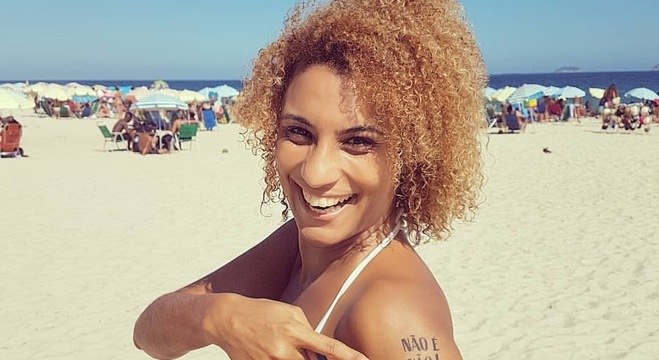 Ativista e vereadora Marielle Franco foi morta com quatro tiros no Rio