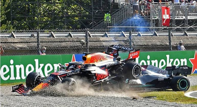 Verstappen e Hamilton protagonizaram acidente no GP de Monza