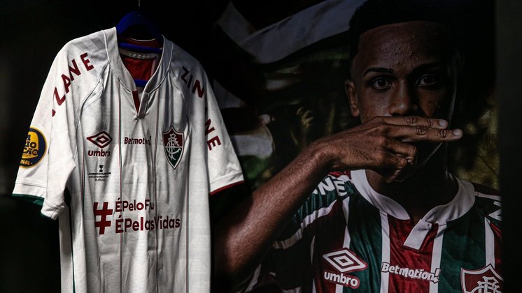 vesitário Fluminense,