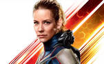 Evangeline Lilly, a Vespa O caso mais recente envolve a atriz Evangeline Lilly, que interpreta Hope Van Dyne, a heroína Vespa. Ela foi bastante criticada por minimizar a pandemia de Covid-19 no mundo. Evangeline se posicionou contra restrições que ajudam a diminuir o contágio pela doença e também se mostrou contra a obrigatoriedade de imunização. 'Ninguém nunca deveria ser forçado a injetar nada em seu corpo, contra sua vontade, sob ameaças', escreveu ela. A atriz também participou de protestos contra a vacinação obrigatória, com participação de grupos da extrema direita e até de neonazistas no Canadá. 'Eu quero oferecer minhas mais profundas e sinceras desculpas pela insensibilidade que mostrei na minha publicação', escreveu Evangeline após as críticas. 'Posso enxergar agora que eu estava projetando meus próprios medos em uma situação já assustadora e traumática', concluiu ela. Fãs pediram que a Marvel aproveitasse a abertura de seu famoso Multiverso para escalar outra atriz como a Vespa