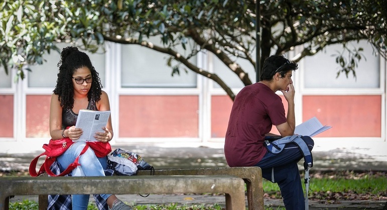 Estudantes poderão conferir o gabarito da prova ainda nesta segunda-feira 