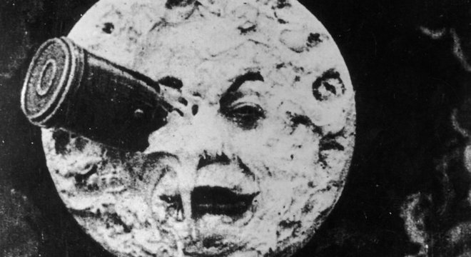 A viagem à Lua não foi como o diretor francês Georges Méliès imaginou em 1902, tampouco como o projeto Apollo pensava