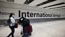 Covid: Reino Unido relaxa condições de viagem para pessoas vacinadas 