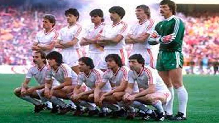 Vice: Steaua Bucuresti (1986) - Campeão: River Plate - Por 1 a 0, os argentinos venceram os romenos em uma final de jogo único.