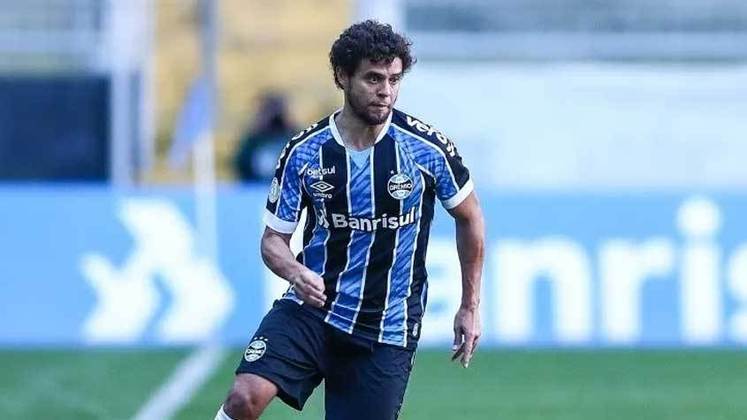 Victor Ferraz - Lateral-Direito 33 anos - Contrato com o Grêmio até 31/12/2021
