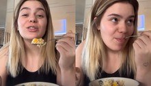 Viih Tube sofre ao comer proteína e frutas no café da manhã e ironiza: 'Uma delícia' 