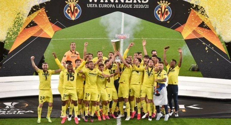 Enfim, o primeiro título internacional do "Submarino Amarelo"
