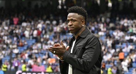 Vinícius Jr. recebeu homenagens no Bernabéu após caso de racismo