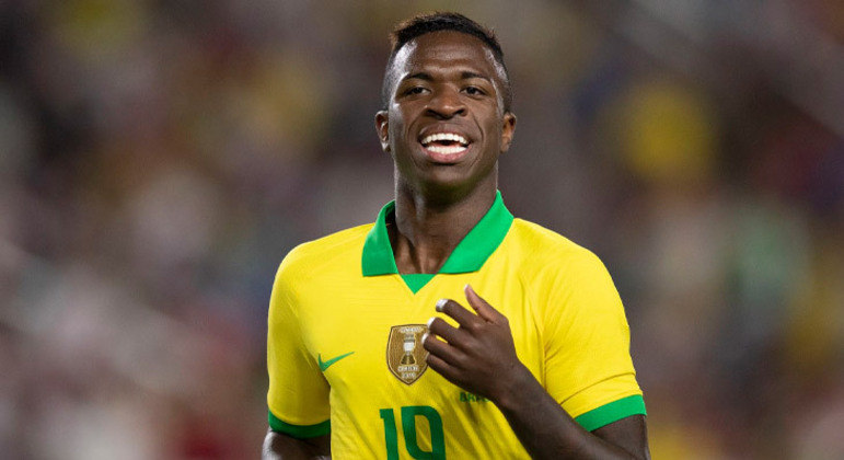 VINICIUS JÚNIOR - Fez parte do grupo que disputou a Copa América. Pode receber nova oportunidade para, enfim, ter mais chance de mostrar serviço.