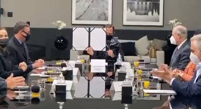 João Doria (PSDB) assina acordo para monitorar eletronicamente agressores de mulheres