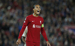 18º Virgil van DijkClube: LiverpoolPosição: zagueiroSalário mensal: R$ 5,2 milhões