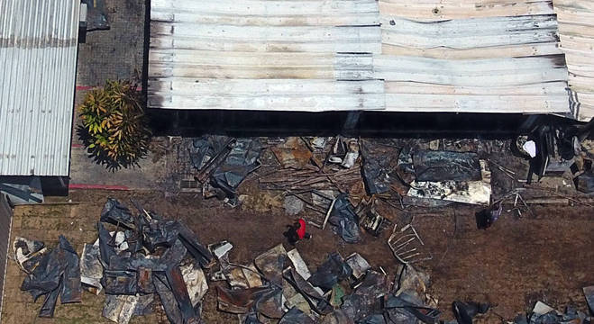 Vista do centro de treinamento do Flamengo após incêndio