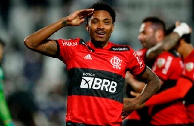 Vitinho - Contrato válido com o Flamengo até 31 de dezembro de 2022