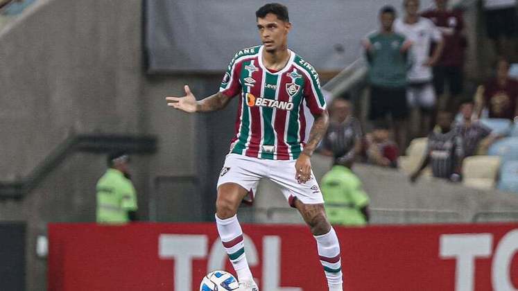 Vitor Mendes (zagueiro) - O jogador é investigado no caso. / Afastado pelo Fluminense na madrugada desta quarta-feira (10) - Defendia o Juventude no momento da acusação. 