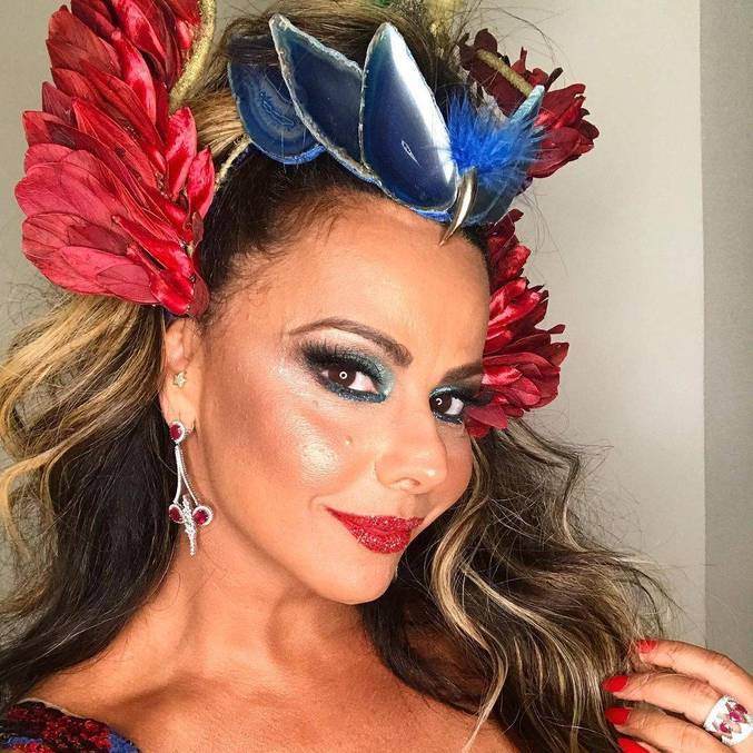 Viviane Araújo estará na Super Dança dos Famosos 