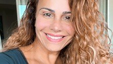 Viviane Araújo diminui o tamanho das próteses de silicone dos seios; veja o resultado