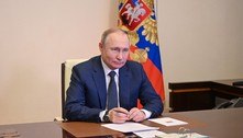 Putin assina lei que prevê até 15 anos de prisão por 'notícias falsas' 