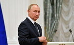 O presidente russo, Vladimir Putin, se isolou na última terça-feira (14) após a descoberta de casos de covid-19 em seu entorno - anunciou o Kremlin. 