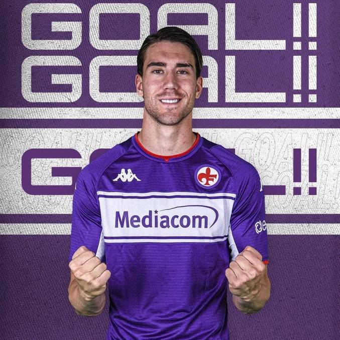 Vlahovic, da Fiorentina, agora coartilheiro do certame