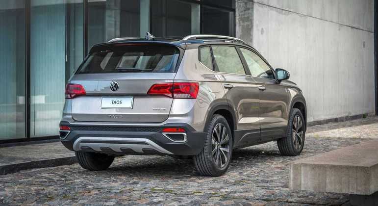SUV tem controlador de velocidade adaptativo com função Stop&amp;Go