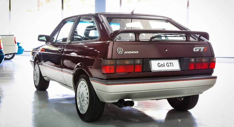 Gol GTI dos anos 1990 também está presente