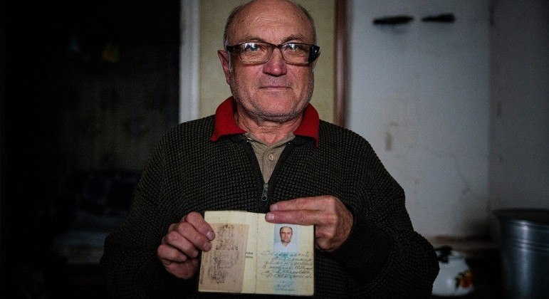 Idoso ucraniano é homônimo de Volodmir Zelenski 