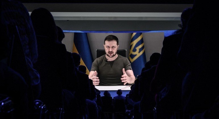 Apesar de exigir paz, Volodmir Zelenski não possui conduta conciliadora