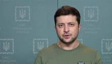 Zelenski diz que 125 mil pessoas foram retiradas da Ucrânia por corredores humanitários  