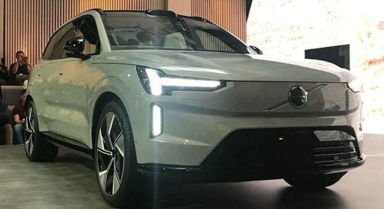 Modelo preserva a identidade visual da Volvo