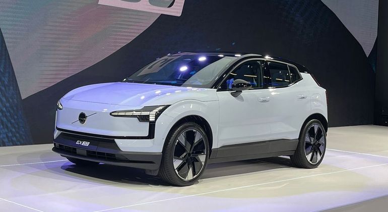 Crossover tem 4,23m de comprimento e 2,65m de entre-eixos 