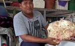 Está vendo esse sorriso? É o sorriso de um jovem de 20 anos que conseguiu achar um pedaço esquisito de material valioso e agora terá R$ 1,530 milhão a mais na conta!