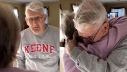 Vovô chora ao receber a esposa na volta do hospital (Reprodução/Só Notícia Boa)