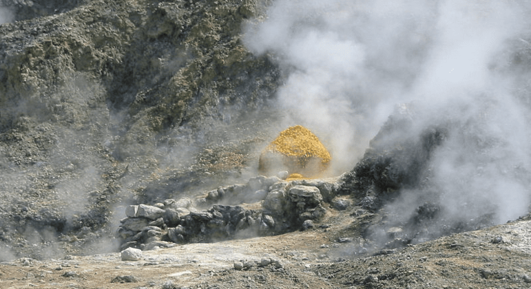 Campi Flegrei está adormecido há 485 anos