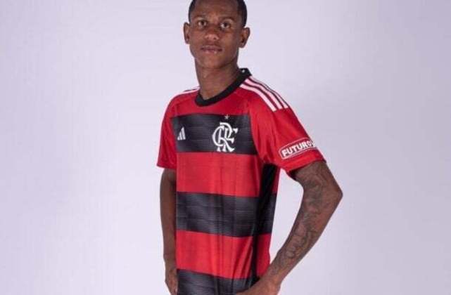 WALLACE YAN - Entrou no lugar de Petterson e jogou poucos minutos. SEM NOTA. - Foto: Divulgação / Flamengo