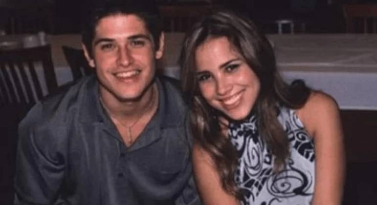 Nesta terça-feira (28), Nathan Camargo, um dos primos de Wanessa, confirmou o romance dela com Dado Dollabela. A declaração foi dada em entrevista para o podcast de Débora Lyra, que apresenta o quadro A Hora da Venenosa, na Record TV Goiás. 