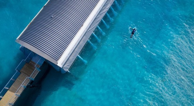 O objetivo dos criadores é o local ser totalmente autônomo em energia elétrica e poder se desligado da rede elétrica em seis anos