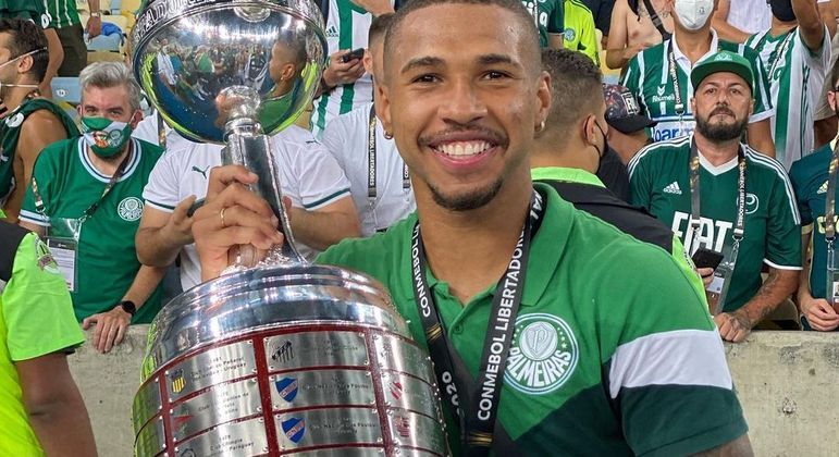 Wesley foi para o Cruzeiro. Ronaldo promete um grande time para 2023. Como Bahia e Vasco